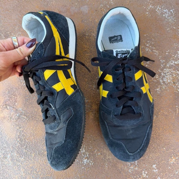 ASICS Onitsuka Tiger SERRANO in midnight pure gold unisex/ sz 9 men’s